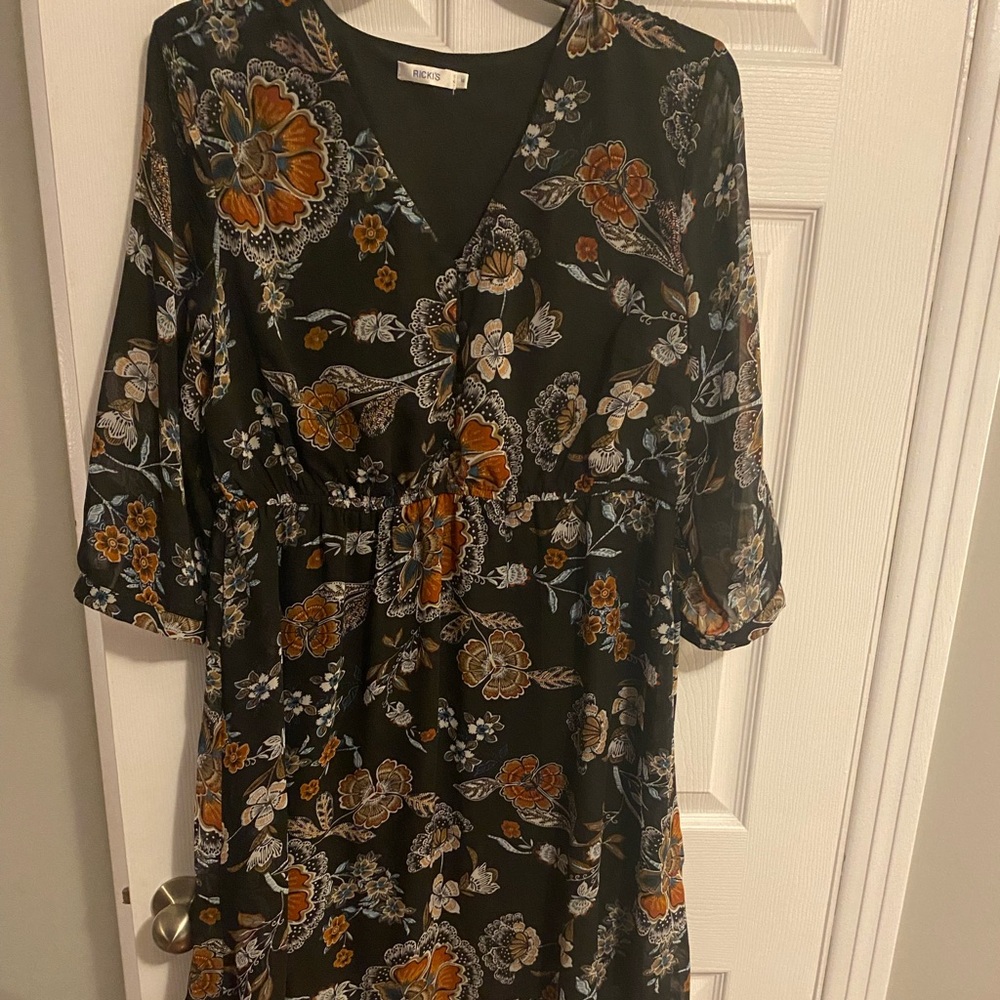Ricki's Floral V-Neck Midi Dress 14 Tiered Boho Orange Black